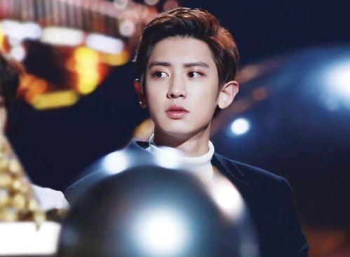 朴灿烈直播爆料最新消息,最新消息揭秘！”